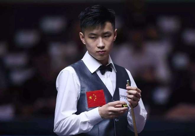 湖人1-3身陷绝境！詹姆斯连犯关键错误 东契奇末节失准里夫斯丢绝平