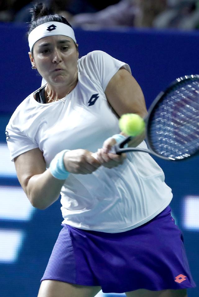 体育十四冬：北京冬奥会冠军徐梦桃亮相训练场