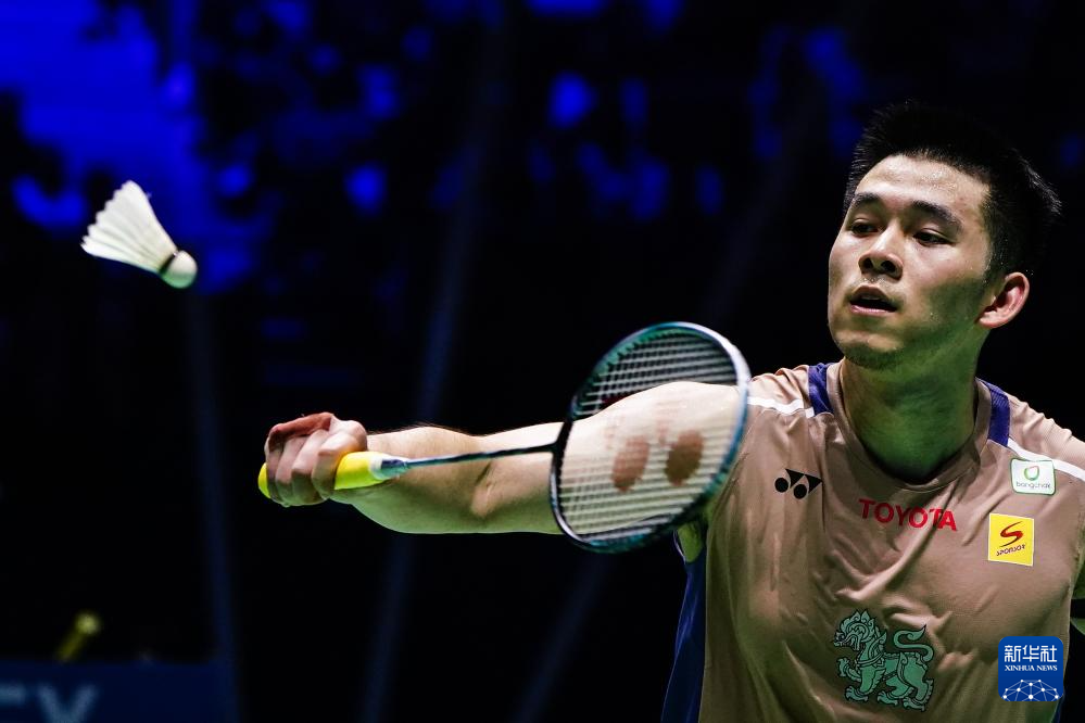 断吸引着全 断吸引着全