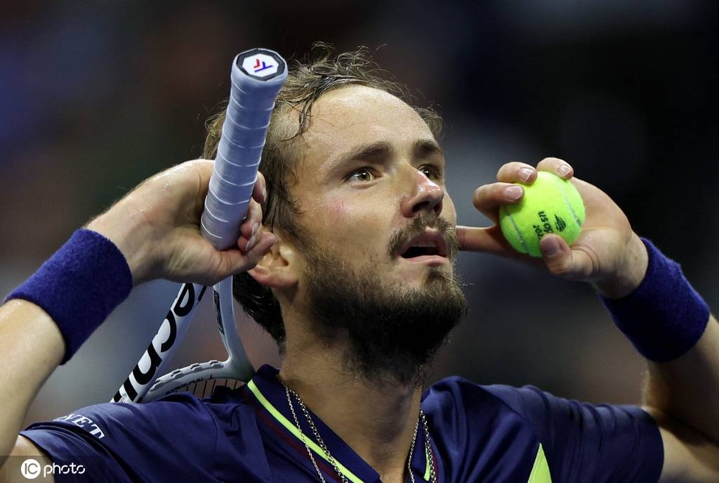 他的速度和 他的速度和